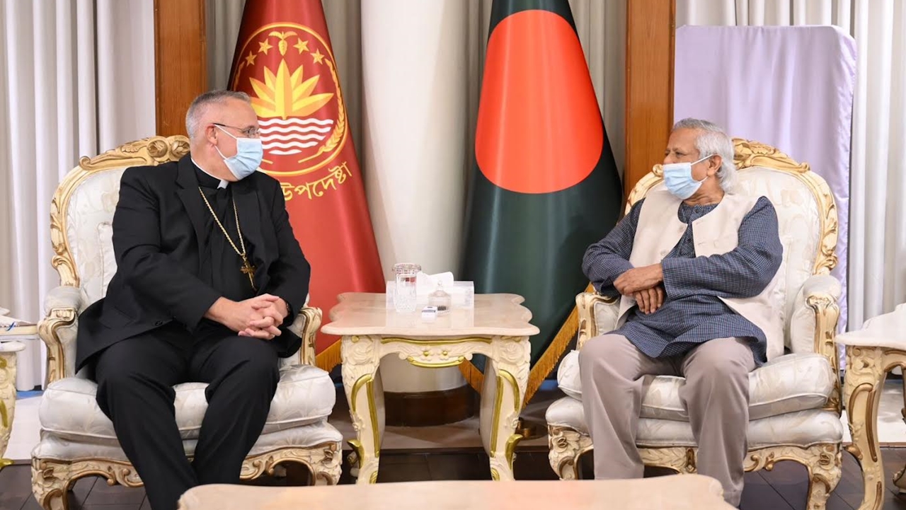 আন্তঃধর্মীয় সংলাপ অনুষ্ঠানে ড. ইউনূসকে আমন্ত্রণ জানালেন আর্চবিশপ